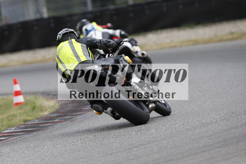 /32 07.07.2025 Plüss Moto Sport ADR/Freies Fahren/48